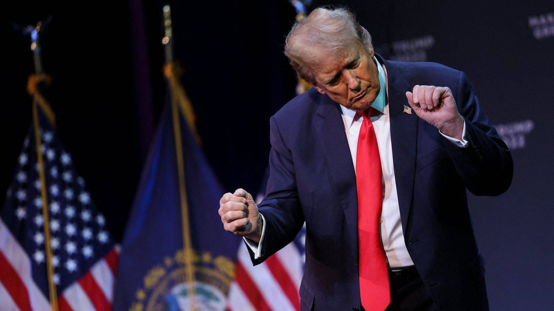 美国商会起诉特朗普政府将H-1B签证费用升至10万美元