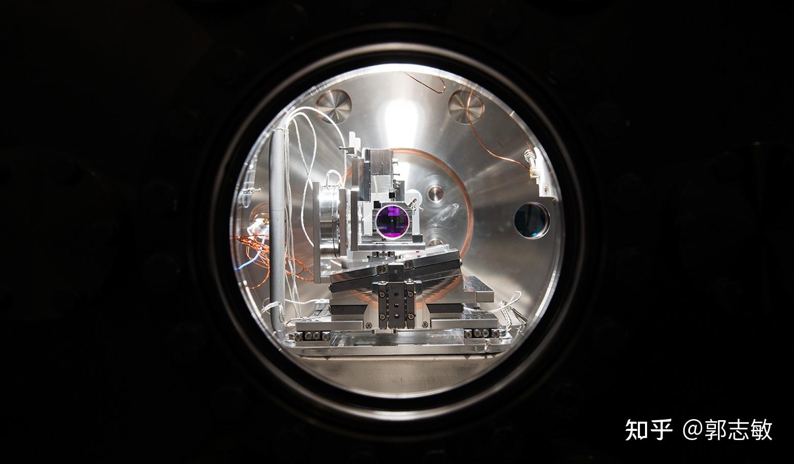 离量子世界更进一步！科研人员发现新规律