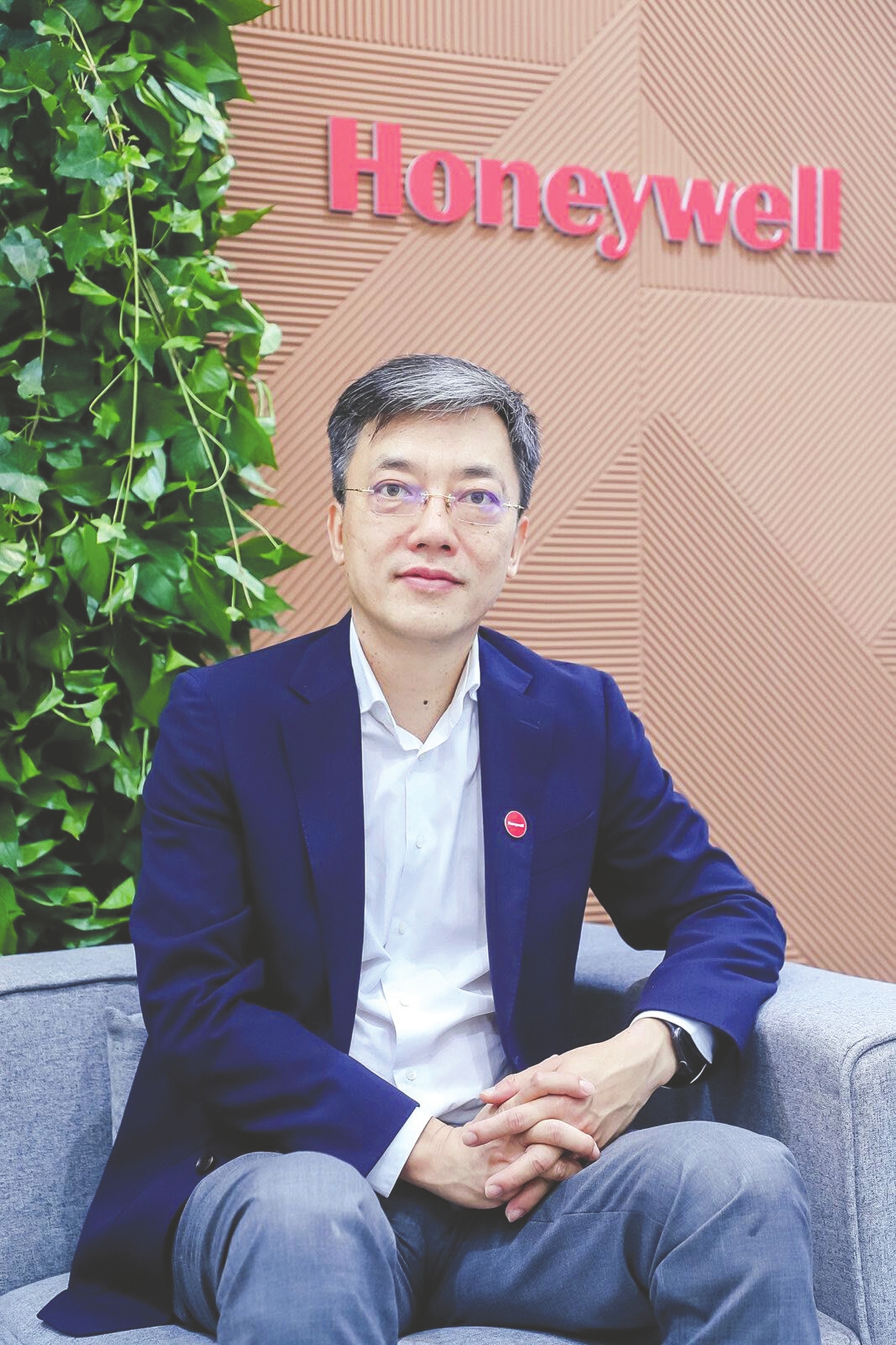 全国政协委员、中国广核集团董事长杨长利：“风光水核并举” 推动各类清洁能源协同发展