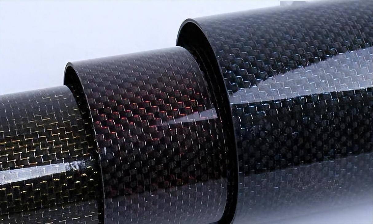 去银化技术实现关键突破 中来股份发布全铝无银专利改性BC产品