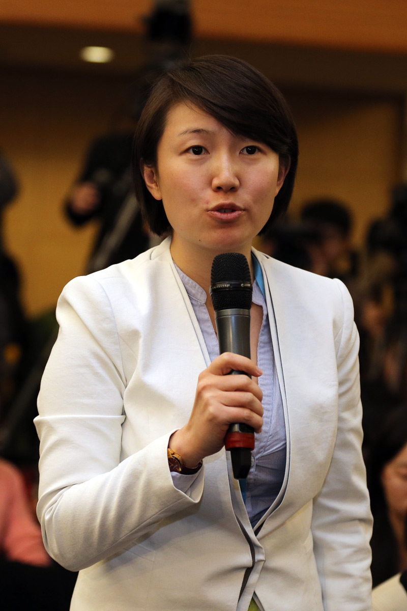 全国人大代表、中国人民银行湖北省分行行长马骏建议：逐步扩充参与碳排放权交易的市场主体