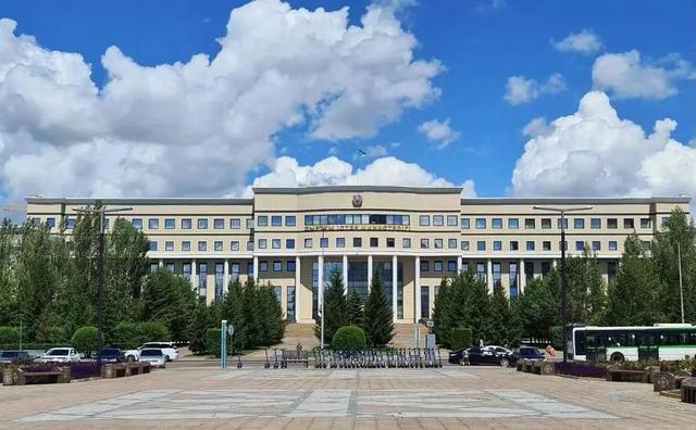 中华人民共和国同哈萨克斯坦共和国、吉尔吉斯共和国、塔吉克斯坦共和国、土库曼斯坦、乌兹别克斯坦共和国永久睦邻友好合作条约