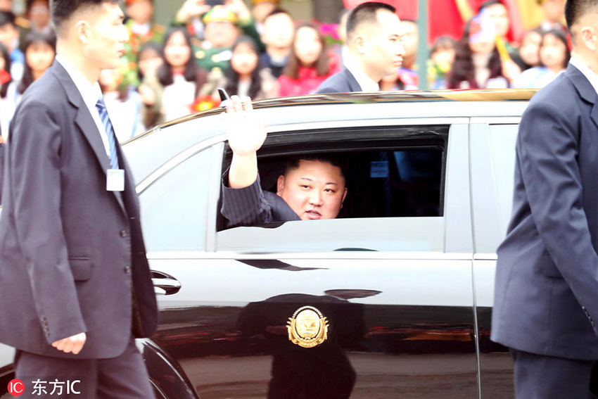 习近平同朝鲜劳动党总书记、国务委员长金正恩举行会谈