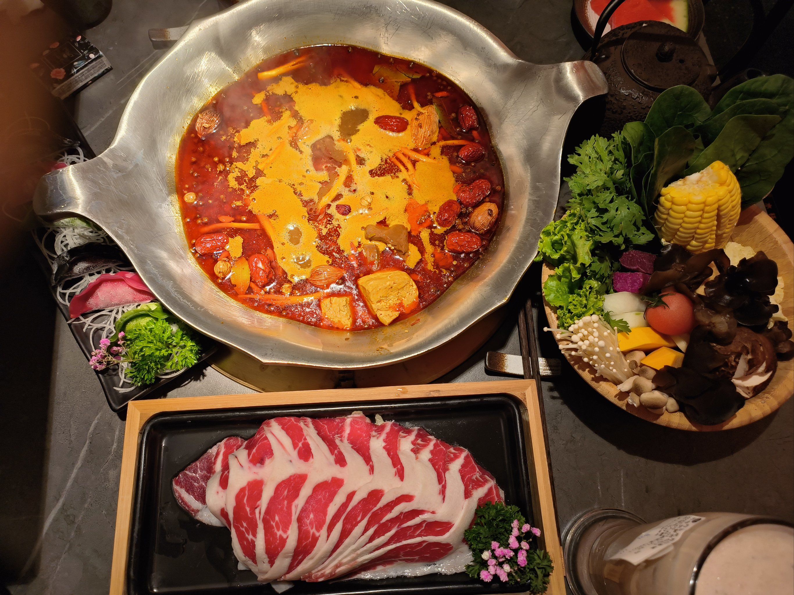 湊湊新店“锅韵”亮相上海 采用拼接积木打造玩趣体验