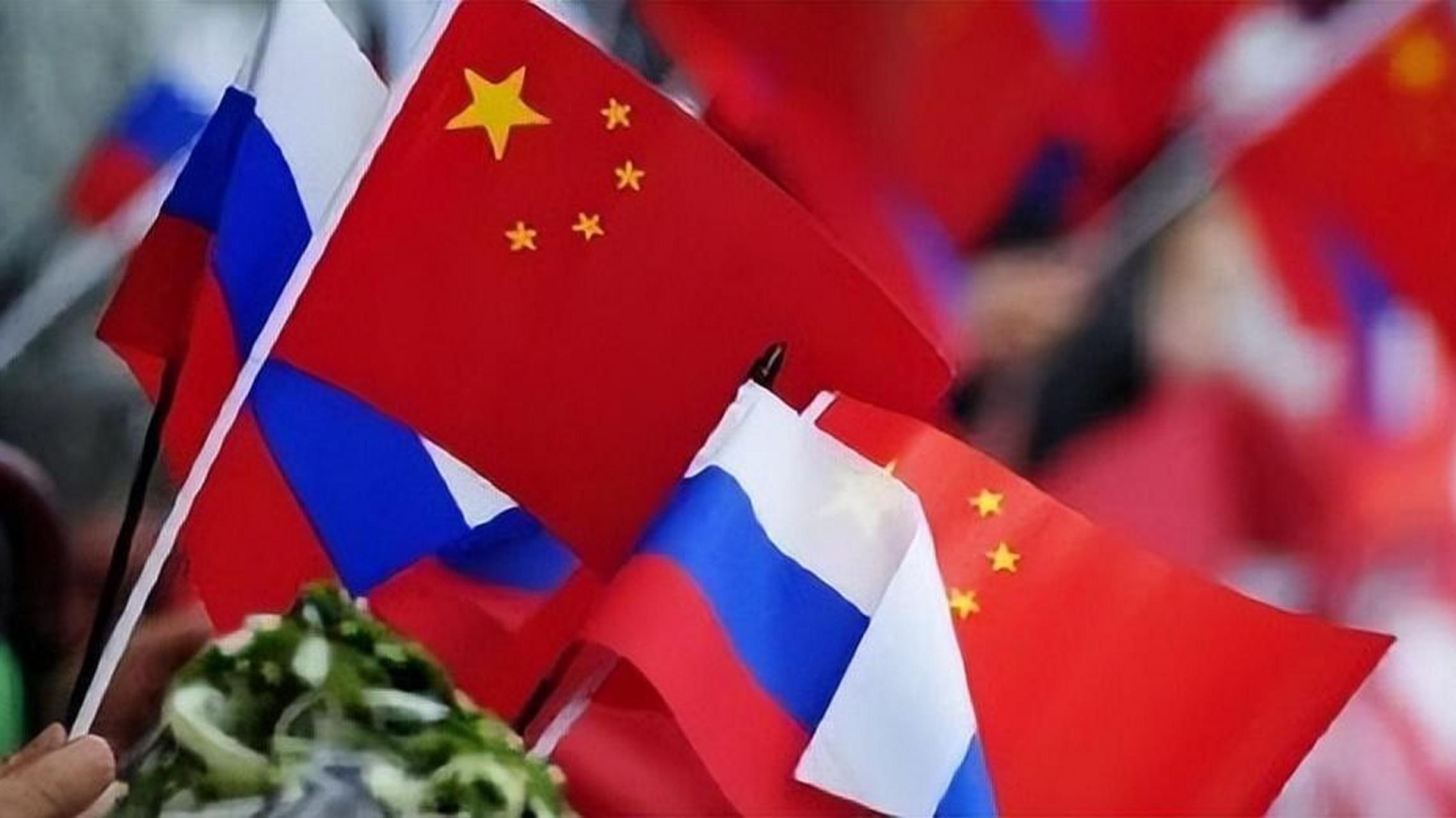 “新时代五朵金花”绽放 大资金加速抢滩香江