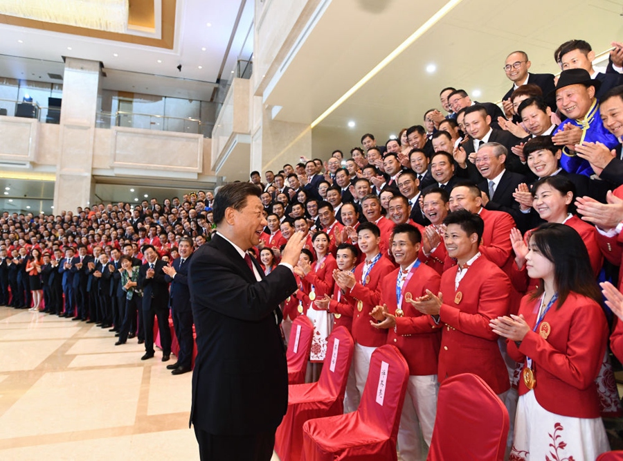 “每一位妇女都是时代的书写人、追梦的奋斗者”——以习近平同志为核心的党中央引领推动新时代妇女事业发展和妇联工作纪实