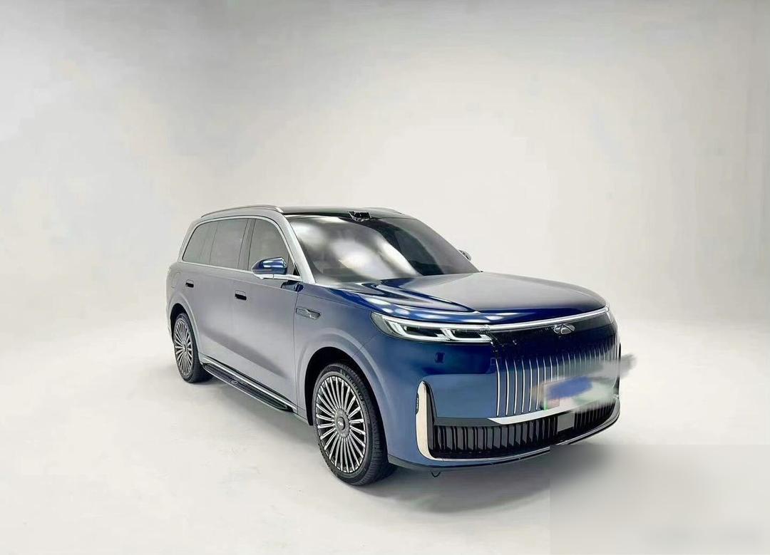 布局新能源赛道 奇瑞风云T11上市