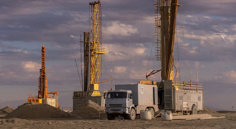 破冰中亚——中金助哈萨克斯坦首发20亿离岸人民币债券 打造国际融资新范式