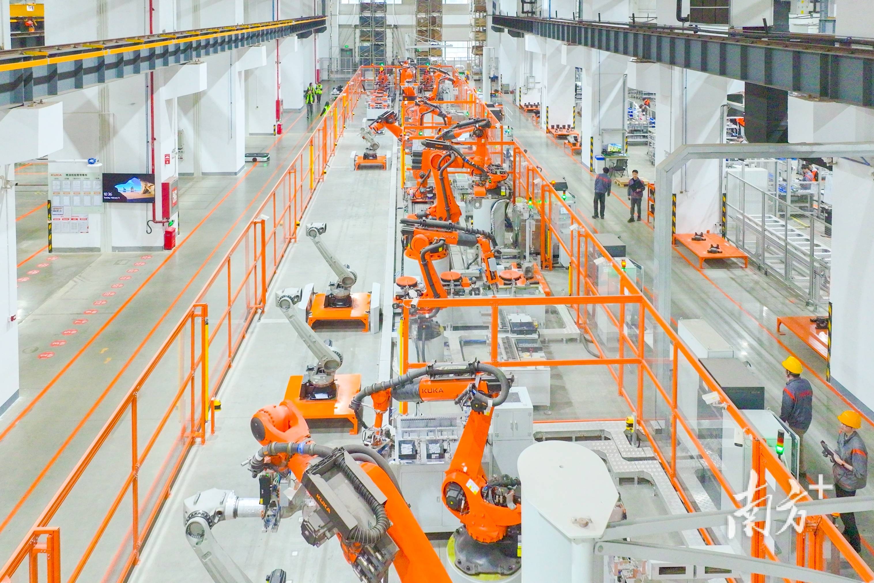 广东省人大代表、奥比中光董事长黄源浩建议：多措并举破解机器人产业“内卷”