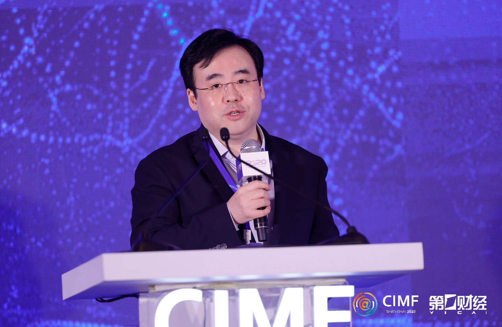 上海证券交易所党委委员、副总经理苑多然：支持和鼓励更多符合条件的绿色企业股债融资