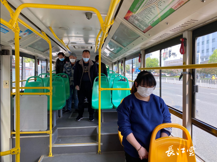 深情的牵挂 温暖的回响——记者回访习主席视察过的基层部队，听官兵讲述新春心愿