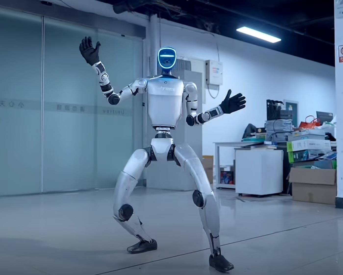 从春晚舞台到人间烟火——中国探索机器人多元应用场景