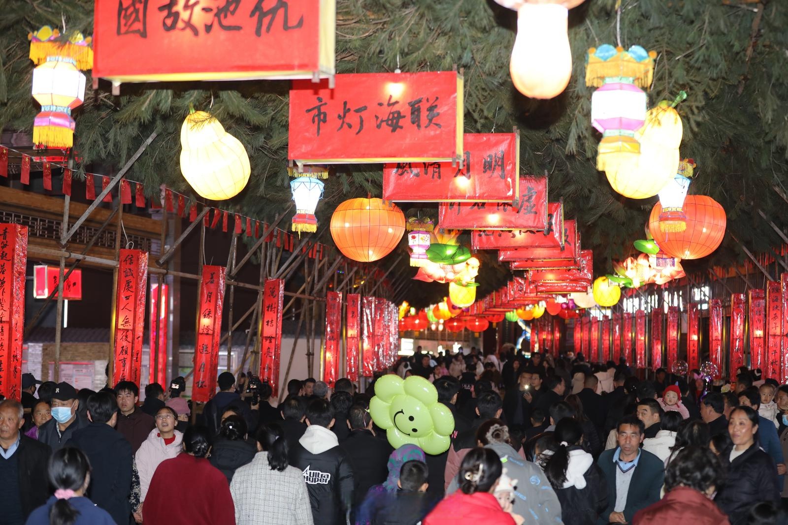 新春走基层丨新时代新年景——2026年文化过大年掠影