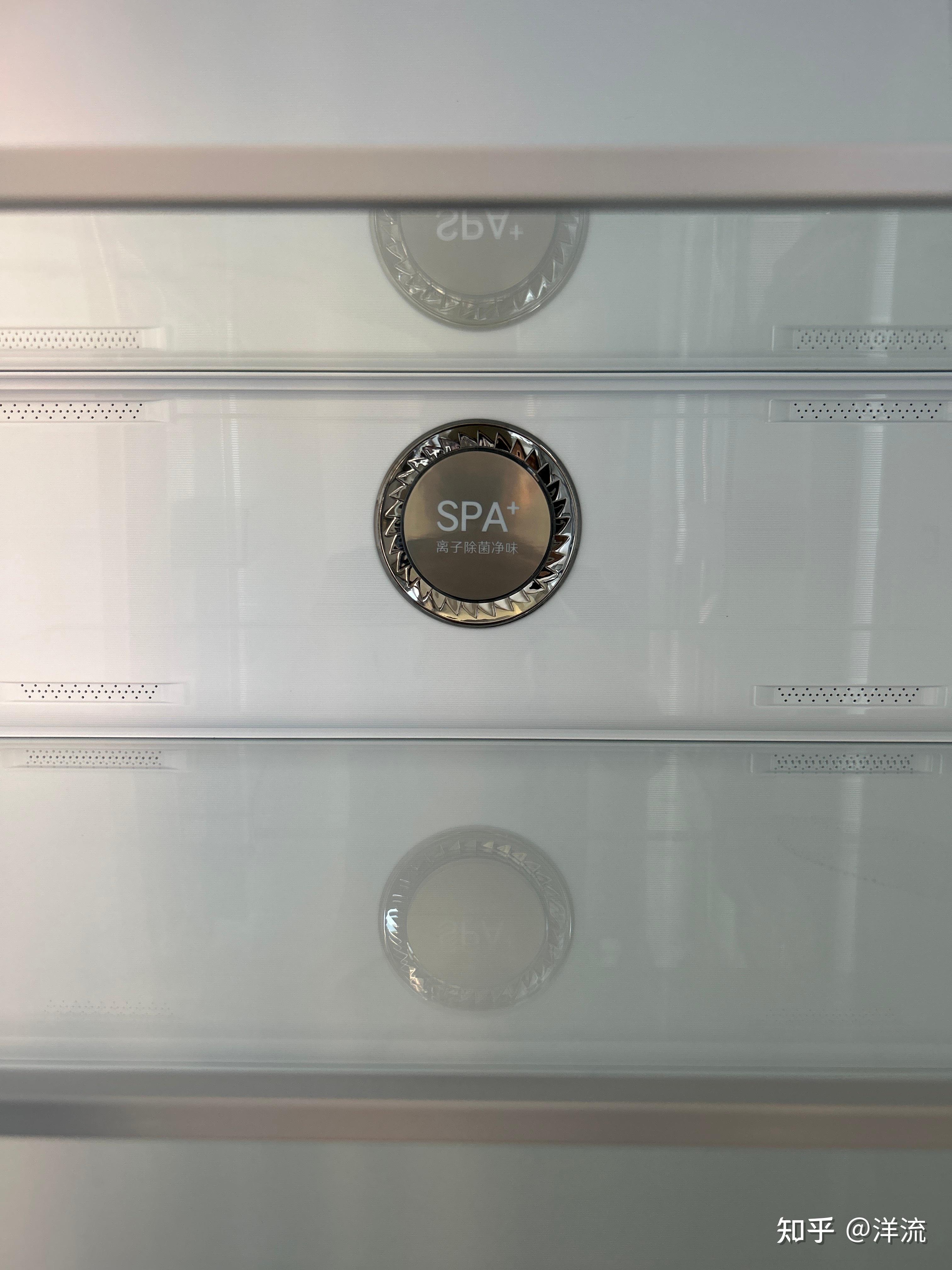 海信UX2026款以玲珑真彩背光技术斩获艾普兰金奖