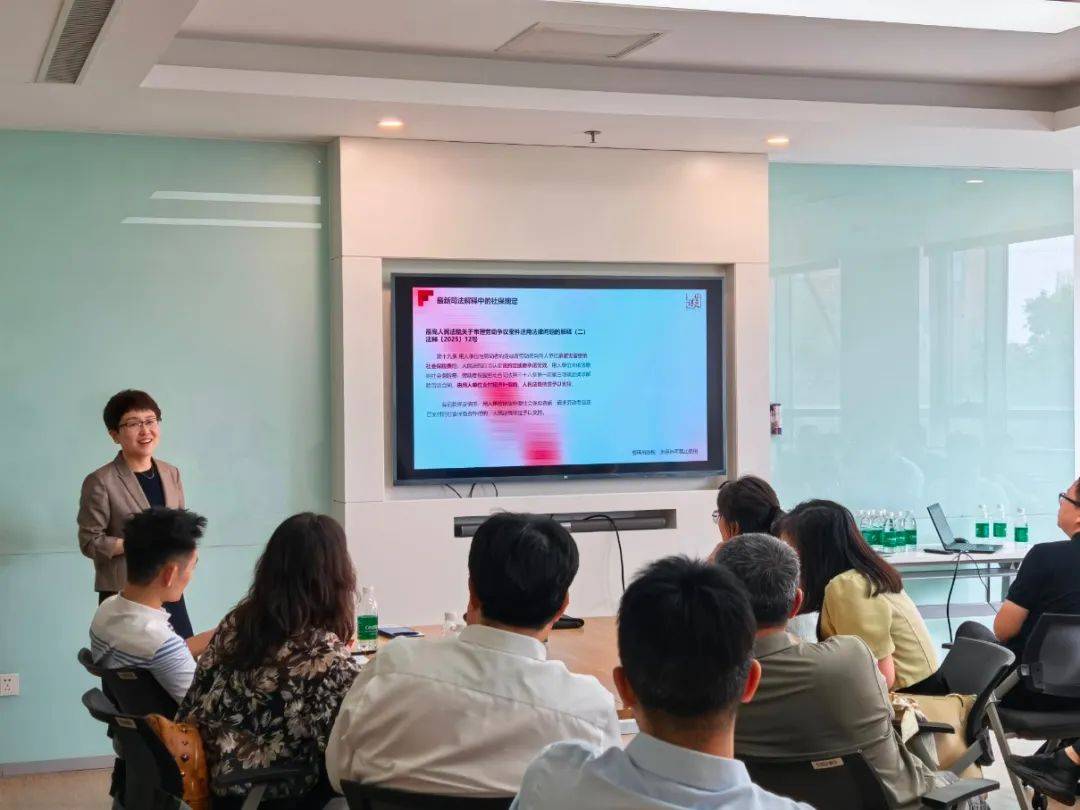 AI漫剧：告别“草台班子”，走向“掘金赛道”